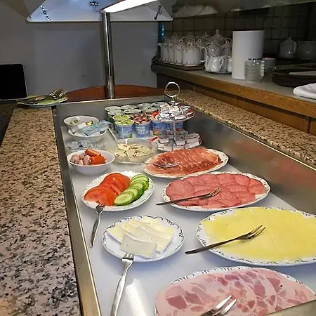 Hotel Bavaria *
